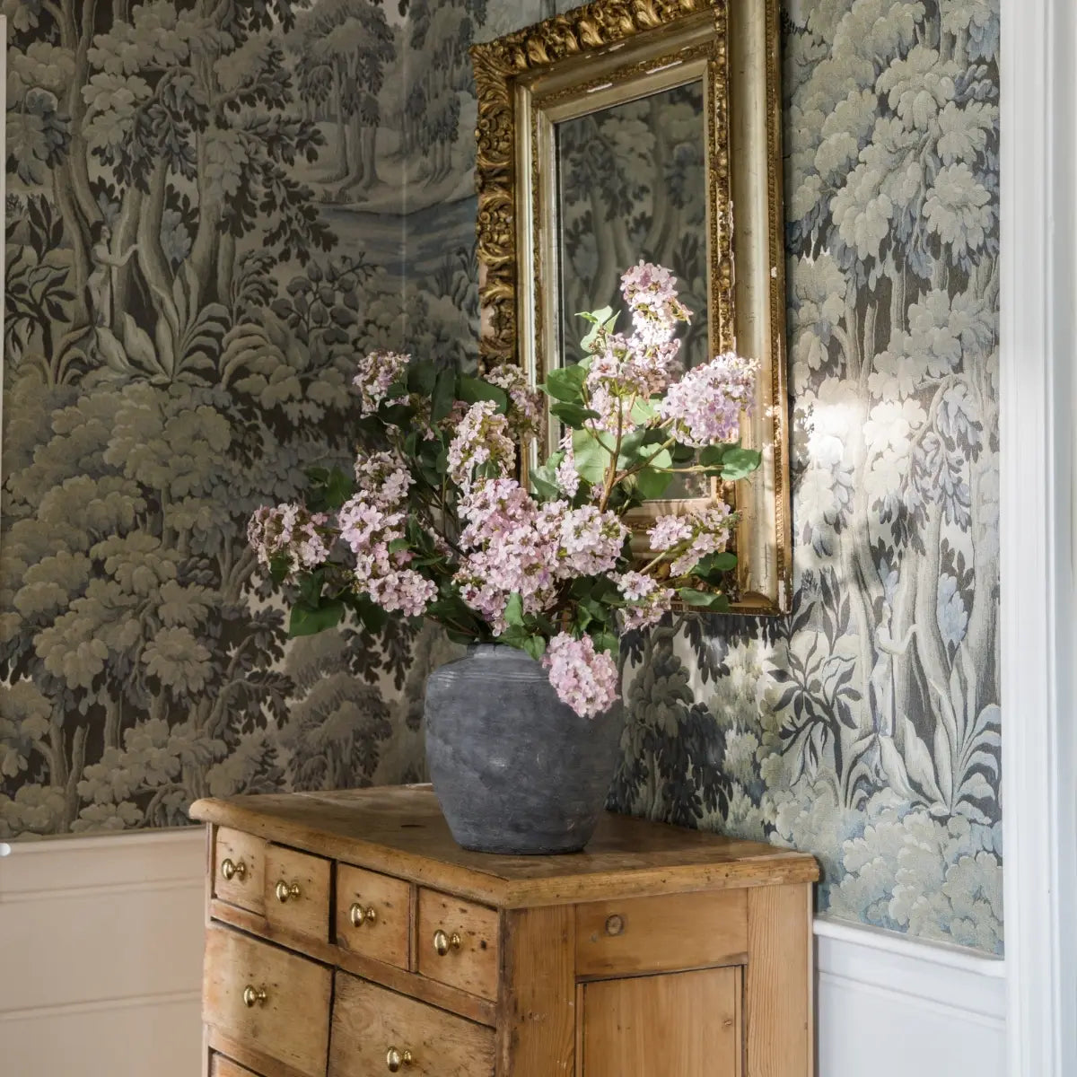 Seasonal Floral Drop-In